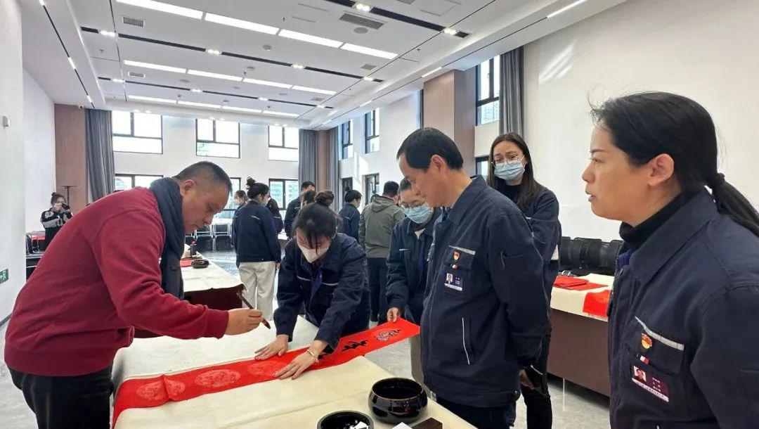 龙8-long8(国际)唯一官方网站